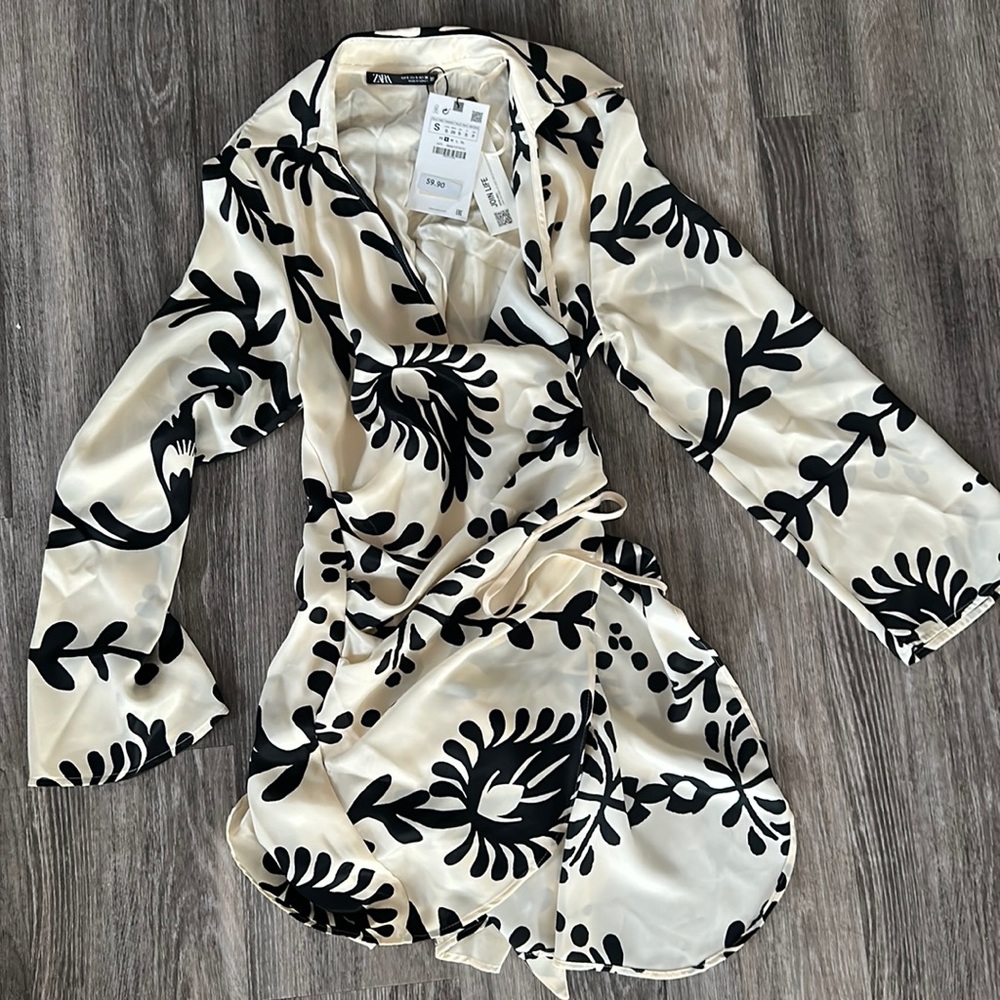 Zara NWT wrap dress
